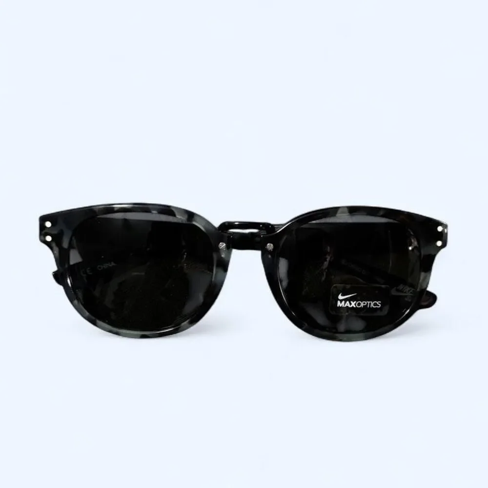 Brand New Nike Achieve Women's/Unisex Black and Grey Tortoiseshell Sunglasses